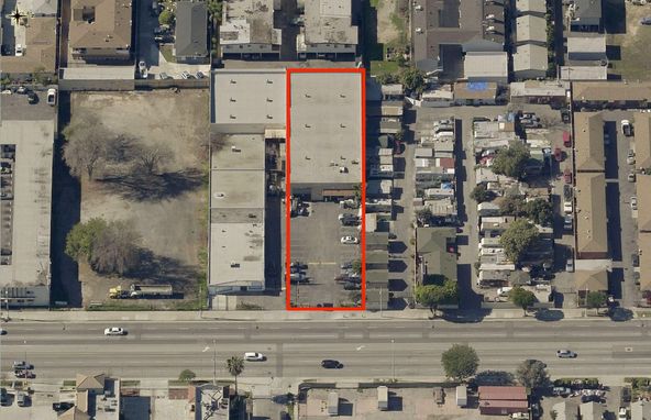 INDUSTRIAL WAREHOUSE PROPERTY FOR LEASE: 10929 S Prairie Ave, Inglewood, CA, 90303